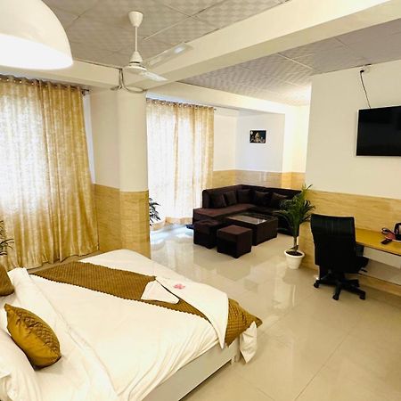 Hotel Relax In - Noida Sector 18 Exterior foto